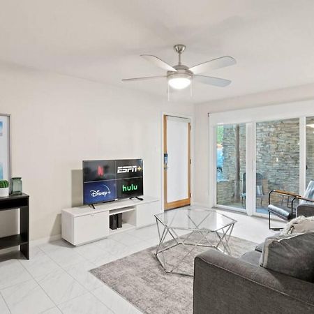 Charming Modern Apt Pool Patio Free Parking Austin Exterior photo